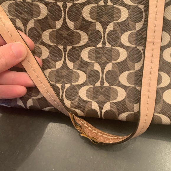Coach Purse - Picture 5 of 6